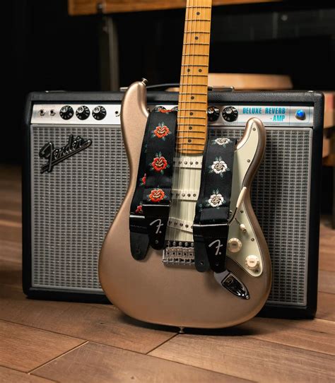 fender guitars electric acoustic bass guitars amps pro audio