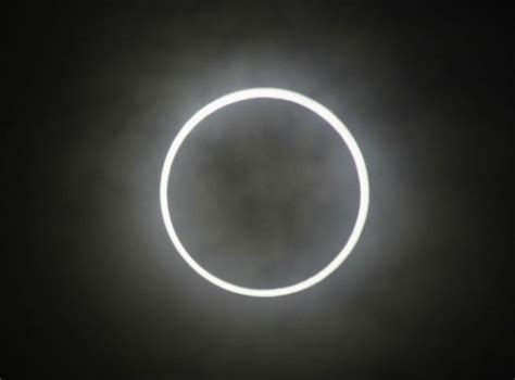 Spectacular Pictures of the Solar Eclipse on May 20, 2012 in Japan (PHOTOS) : World : Latinos Post