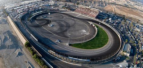 Drifting at Irwindale Speedway - Professional MotorSport World