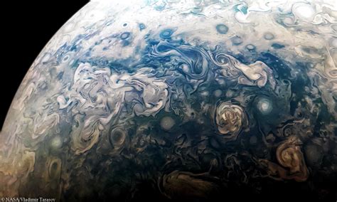 Les Saisissantes Images De Jupiter Prises Par La Sonde Juno