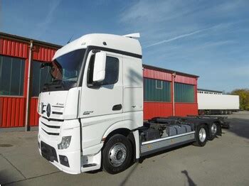 MERCEDES BENZ 2542 Actros Euro 6 Retarder 2xTank BDF WP WB Container