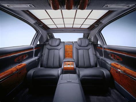 Car Gallery: Maybach 62 Review