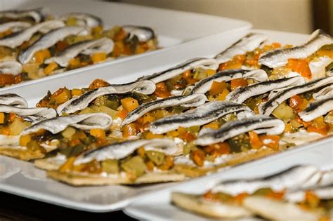 how to eat anchovies in Spain? ways to eat them - Traditional Spanish food