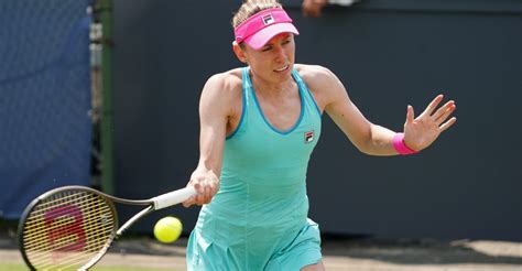 Tennis in the Land: Alexandrova sees off Zhu for place in final