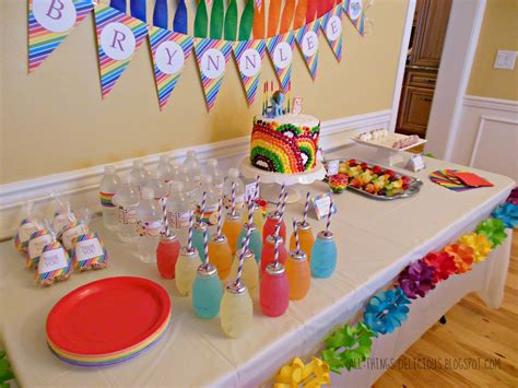 ALL THINGS DELICIOUS: Rainbow Dash Rainbow Party