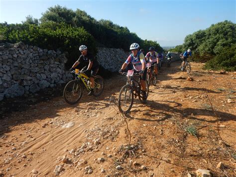 Fotogalería Imágenes de la primera etapa de la Volta a Menorca en BTT