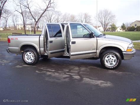 2001 Light Pewter Metallic Chevrolet S10 Ls Crew Cab 4x4 5054700 Photo 30 Car