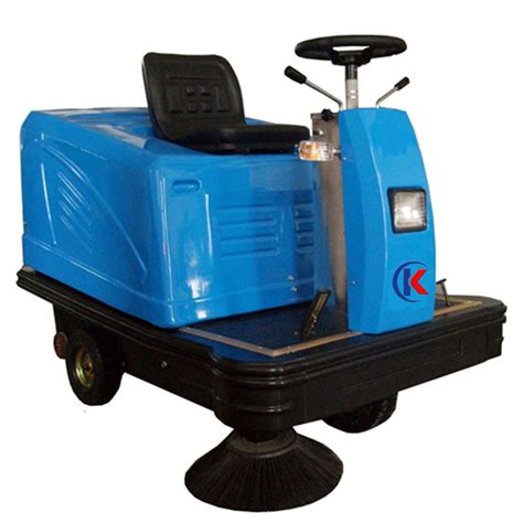 Mini Street Sweeper Ride On Type Ksd1050 China Street Sweeper And