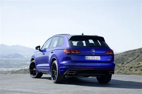 Vw Touareg 2022 Blue