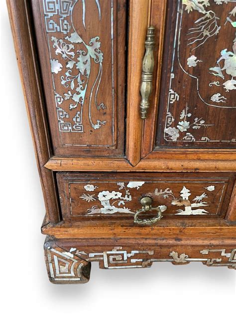 Proantic Cabinet Chine Indochine En Bois Et Nacre Xixeme