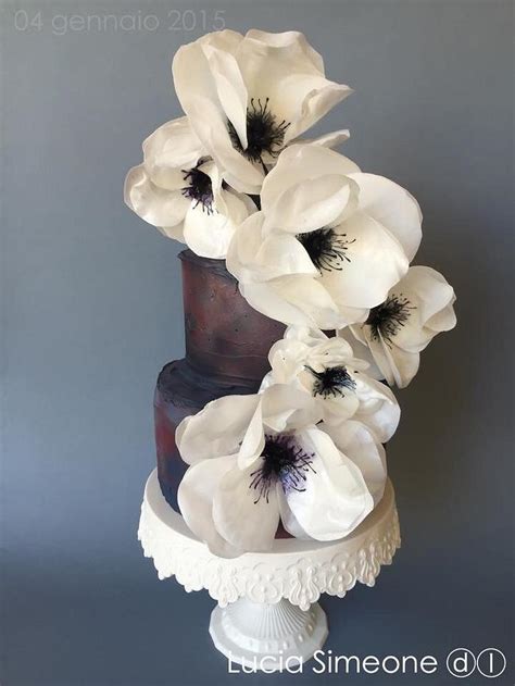 Anemone Cake Decorated Cake By Lucia Simeone Cakesdecor