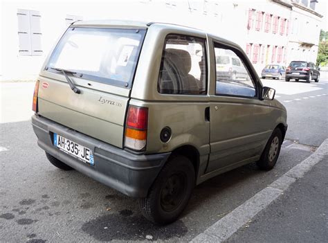 Microcar Lyra Trs Looks To Be Of Similar Vintage To The Bl Flickr