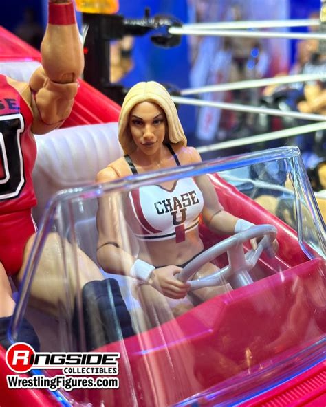 2024 WWE Mattel Main Event Series 151 Thea Hail [Chase] – Wrestling