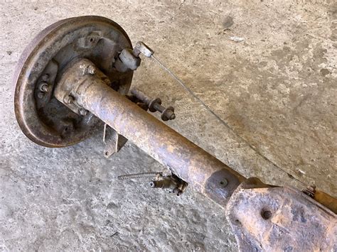 Mgb Roaster Gt Rear Axle For Bolt On Wheels Diff Pick