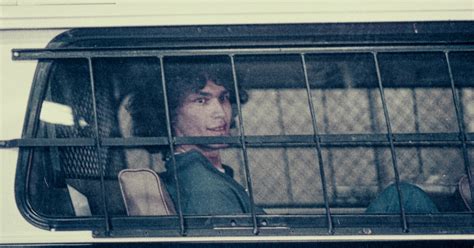 Night Stalker On Netflix Timeline Of Richard Ramirez Case Los