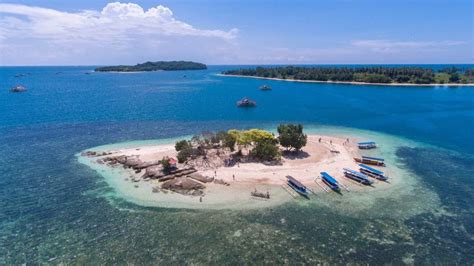 Paket Wisata Sehari Gili Nanggu Sudak Dan Kedis Amazing Trip