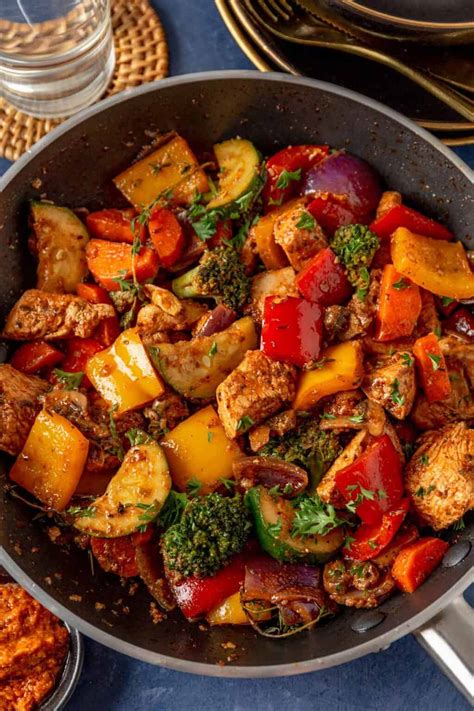 Chicken And Vegetables - The Yummy Bowl