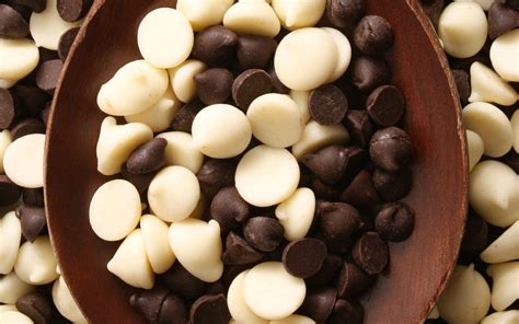 9 Irresistibly Easy Tasty Things To Do With Chocolate Chips