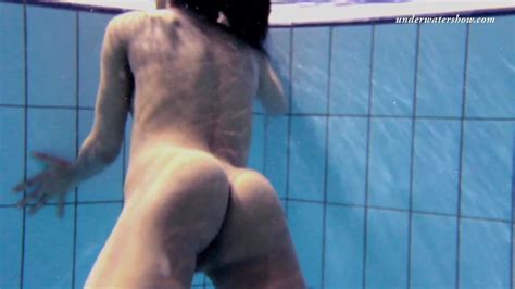 Zlata Oduvanchik Underwater Swimming Babe XHamster