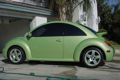 D2s® Volkswagen Beetle 2005 2009 Custom Style Fiberglass Rear Wing