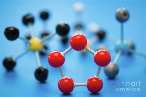 molecular models  photograph  wladimir bulgarscience photo library