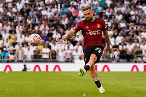 Manchester United Hit By Fresh Injury Setback With Luke Shaw Facing