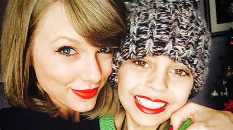 Taylor Swift Leaves Young Cancer Patient 'Literally Speechless' With ...