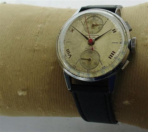 Chronographe Suisse Venus Cal 170 NO RESERVE PRICE Men 1950