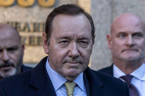 Kevin Spacey Volta Ao Tribunal Por Acusação De Agressão Sexual Estadão