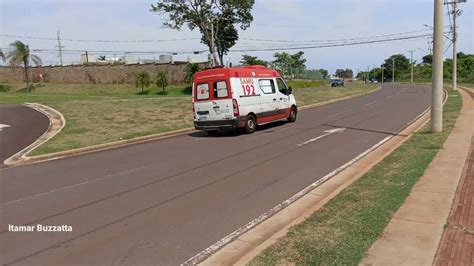 Pedreiro Fica Gravemente Ferido Ao Cair De Andaime De 8 Metros De