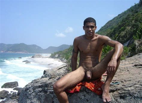 Naturismo Nudismo Y Exhibicionismo Gay Chicos En La Playa