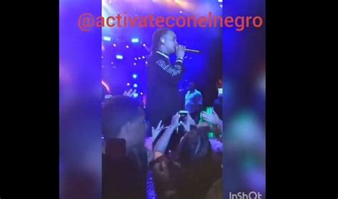 Ozuna P Blico Se Enfrent Con Disparos Y Golpes En Su Concierto