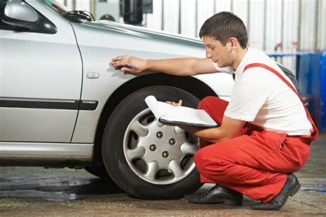 Aprenda agora como descobrir se o carro já foi batido