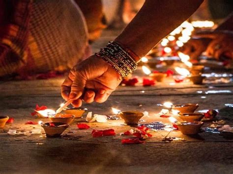 Top 8 Reasons To Celebrate Diwali Plate Full Of Delight