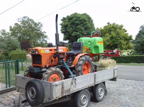 Kubota B7001 France Tracteur Image 384072