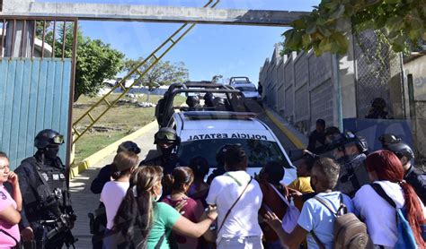 Protestan Familiares De Reos En El Penal De Las Cruces Exigen Los