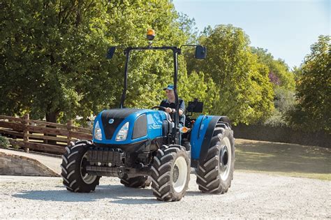 New Holland presenta la nueva generación de tract Agromaquinaria es