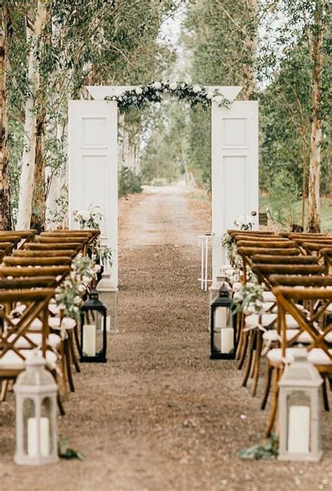 Perfect Rustic Wedding Ideas Wedding Forward Romantic Outdoor