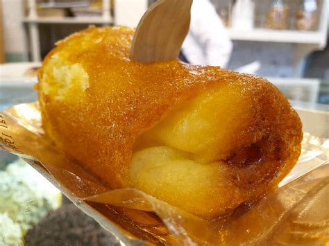 Naples Food: 23+ Must-Eat Foods In Naples Italy