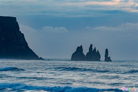 Iceland Ringroad Dyrh Laey Cliff