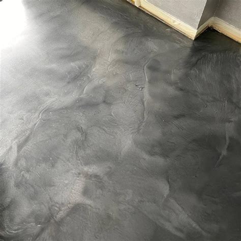 Pavimenti In Resina Effetto Cemento Non Solo Pittura