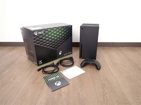 Yahoo オークション 中古 XBox Series X Microsoft RRT 00015 マイク