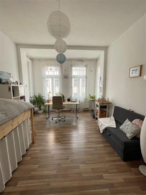 Schönes Altbau Zimmer in 3er WG in der südlichen Innenstadt