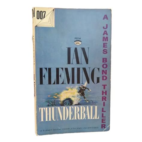 THUNDERBALL BY IAN Fleming James Bond 007 Signet Book Vintage Paperback