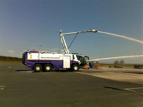 Nia 02 01 Newcastle International Airport Fire Service A Flickr