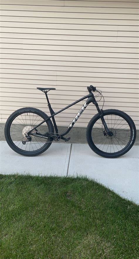 2022 Trek Roscoe 7