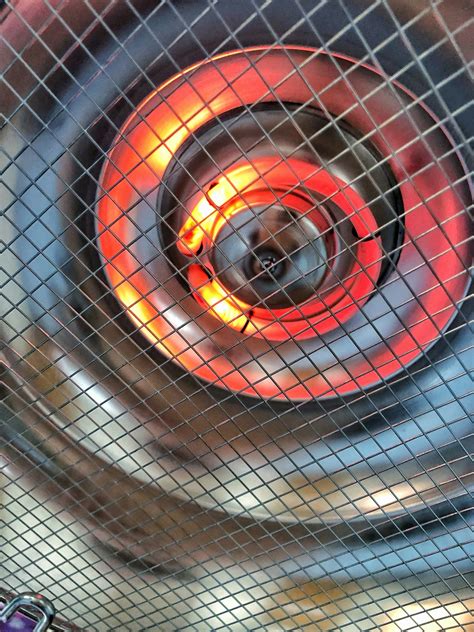 New heat tools will soon make braid fingerwaves easier 19