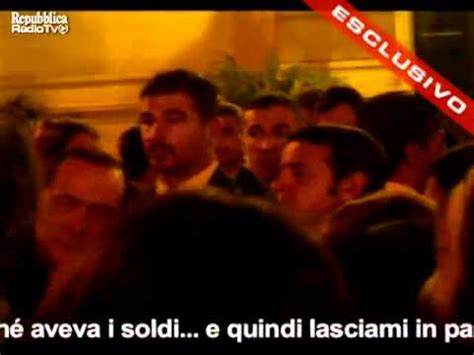 Berlusconi Show 4 4 Barzelletta Sugli Ebrei RepubblicaTV YouTube