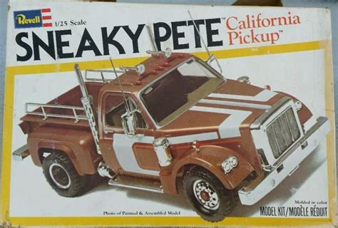 Pin By Tim On Model Kit Boxes Revell Model Truck Kits Revell Model