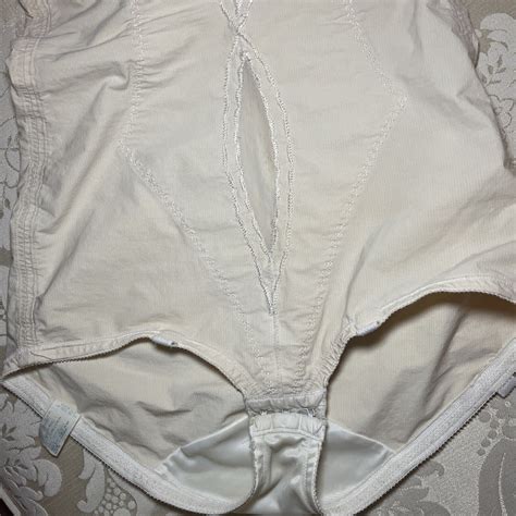 Vintage Playtex I Cant Believe Its A Girdle Shapewear Ivory All In One Bra 36b Ebay